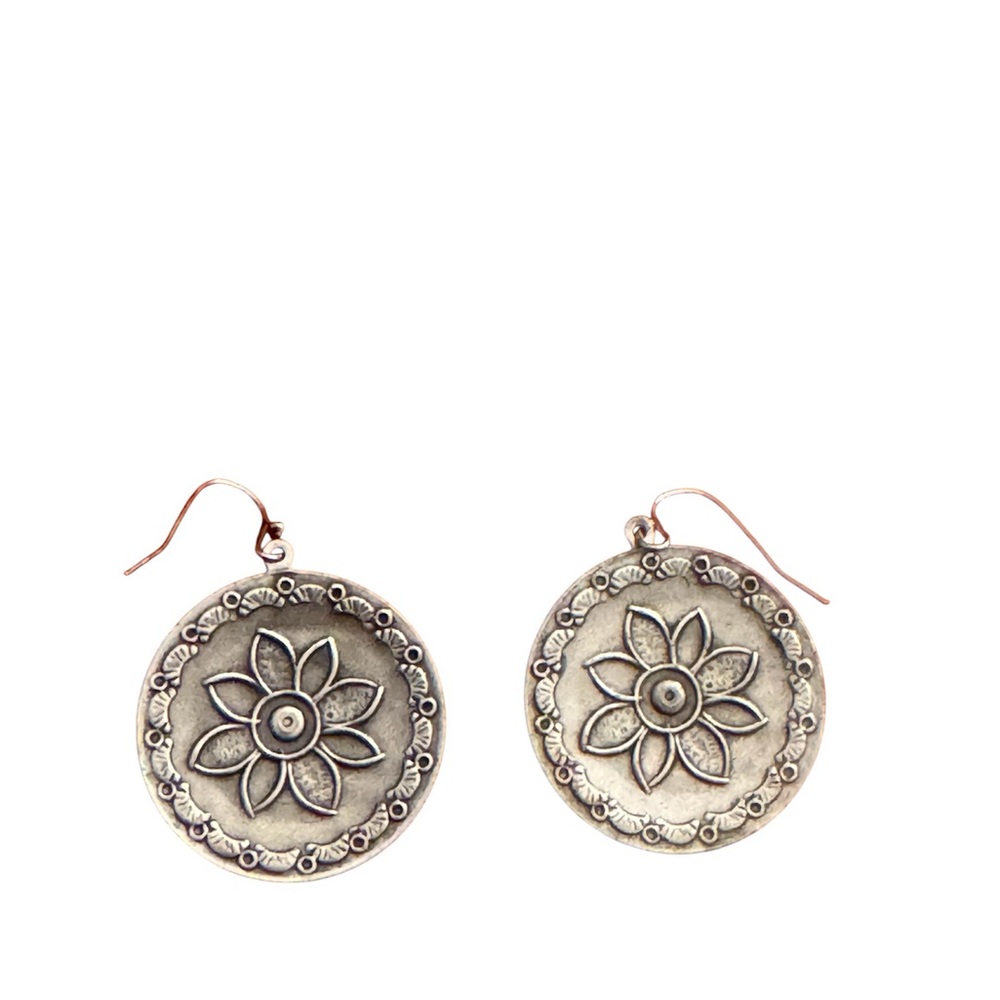 J. Jill Antiqued Silver Floral Disc Pierced Earrings - Picture 3 of 3